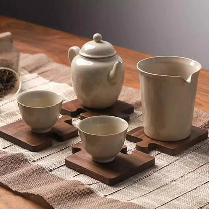 Walnut wood trivet and coaster set