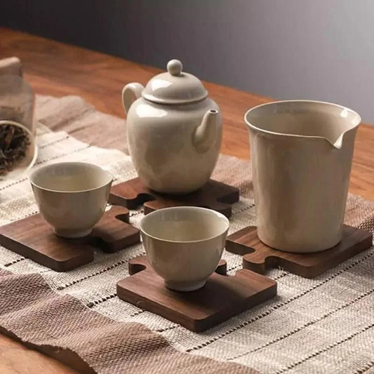 Walnut wood trivet and coaster set