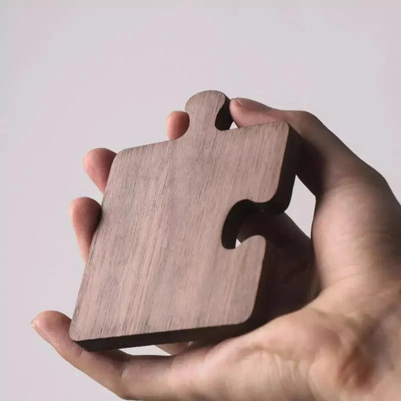 Walnut wood trivet and coaster set – view 5
