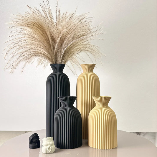 2-Piece Wavy Decorative Vase Set – 5 Colours