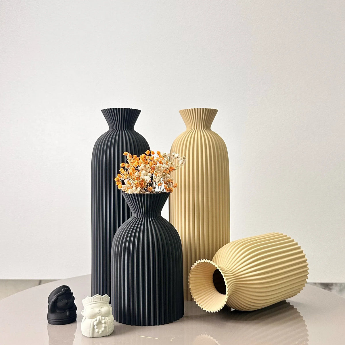 2-Piece Wavy Decorative Vase Set – 5 Colours – view 2