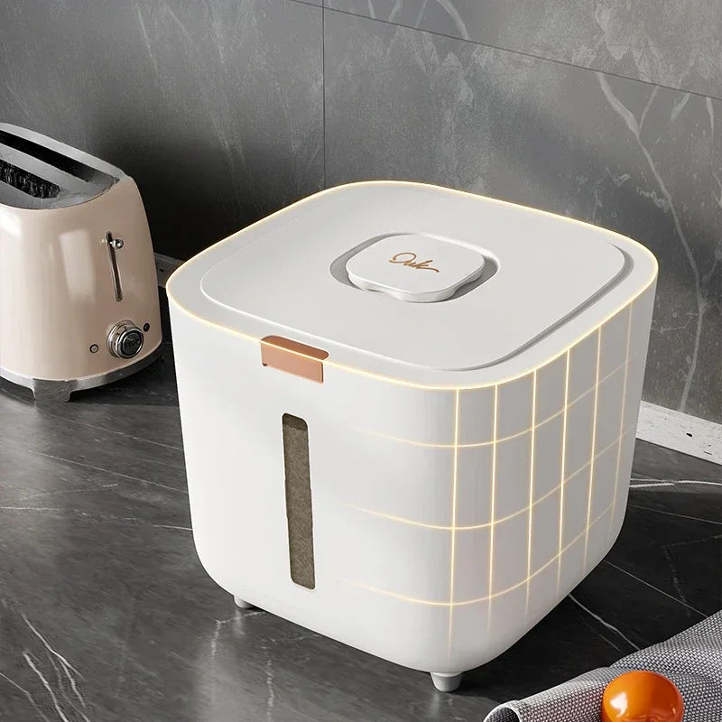 White Airtight Dry Food Storage Bin – 5kg or 10kg – view 5