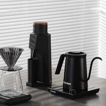 MHW-3BOMBER Electric Gooseneck Kettle – Black – feature detail
