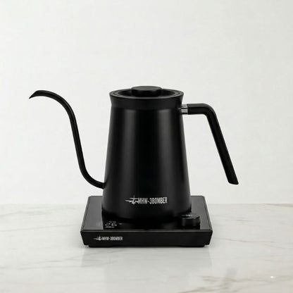 MHW-3BOMBER Electric Gooseneck Kettle – Black – feature detail