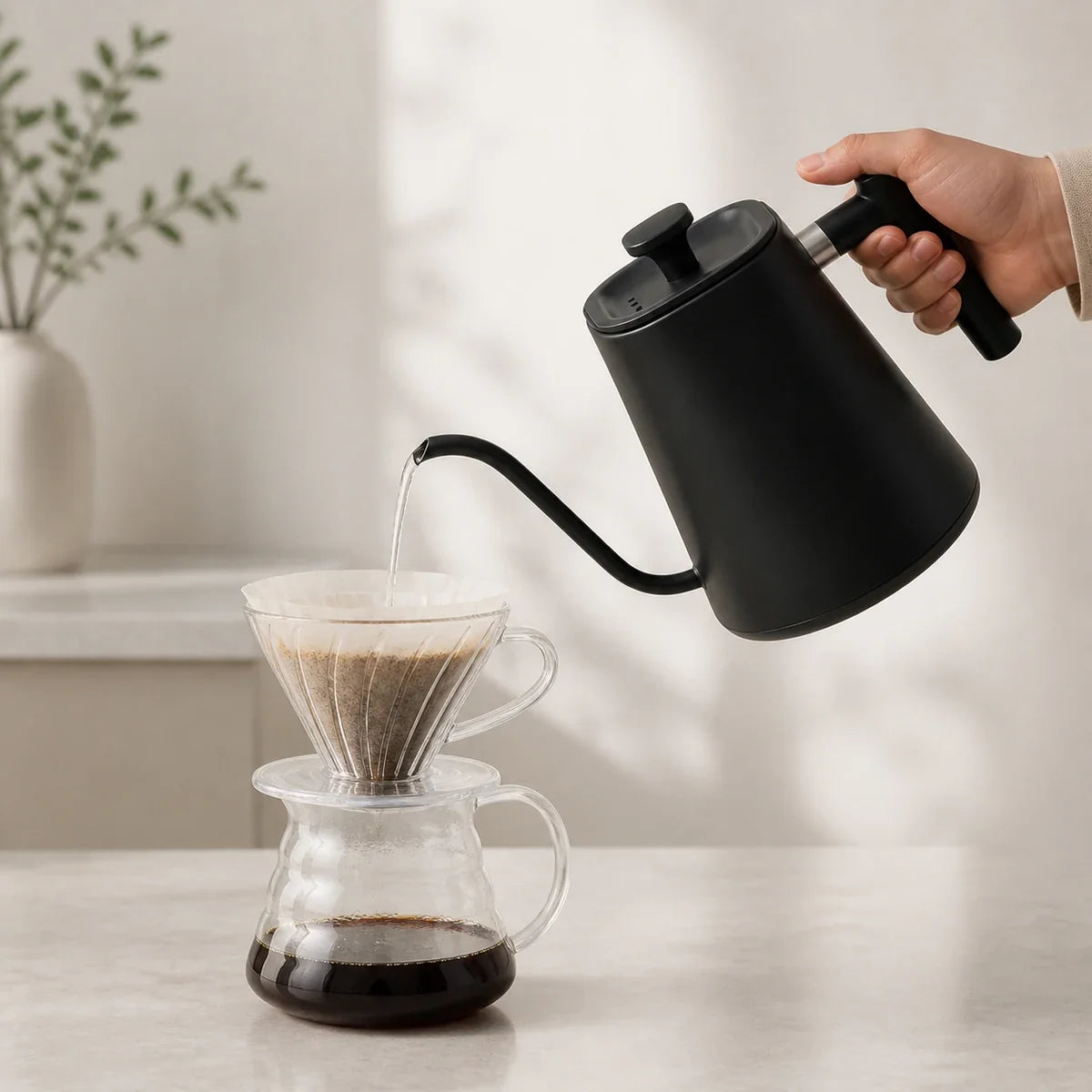Monza Electric Gooseneck Kettle – 900 ml, Matte Black – in use