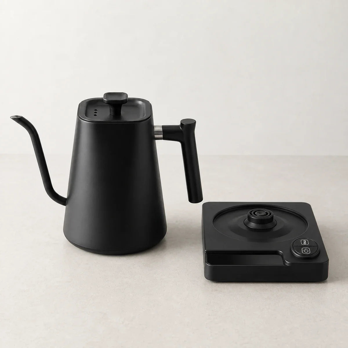 Monza Electric Gooseneck Kettle – 900 ml, Matte Black – product view