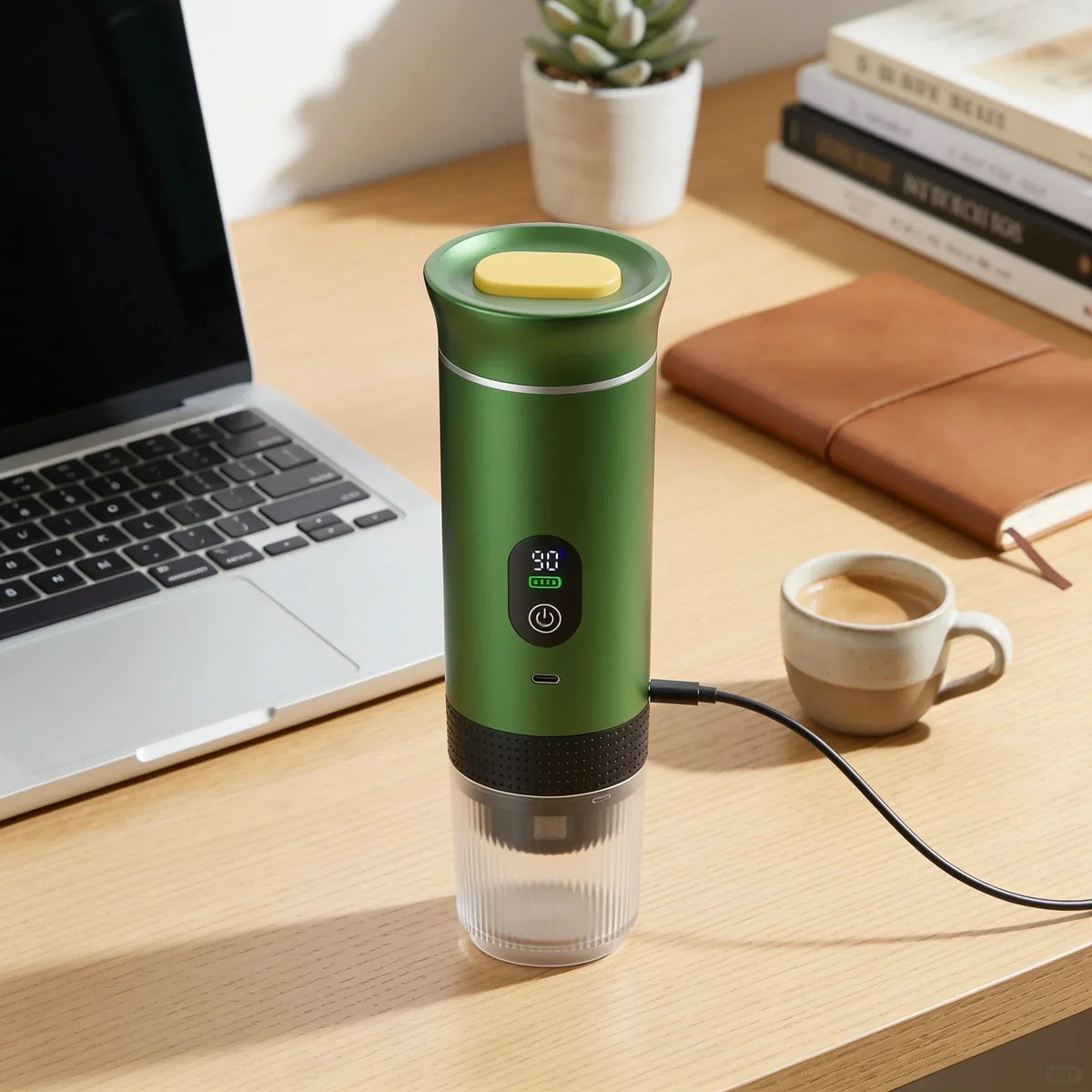 Portable Espresso Machine with LED Display – Green, 80 ml – feature detail
