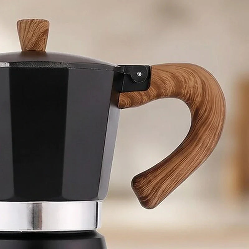 Torino Stovetop Espresso Maker – Black, 300 ml Moka Pot – feature detail