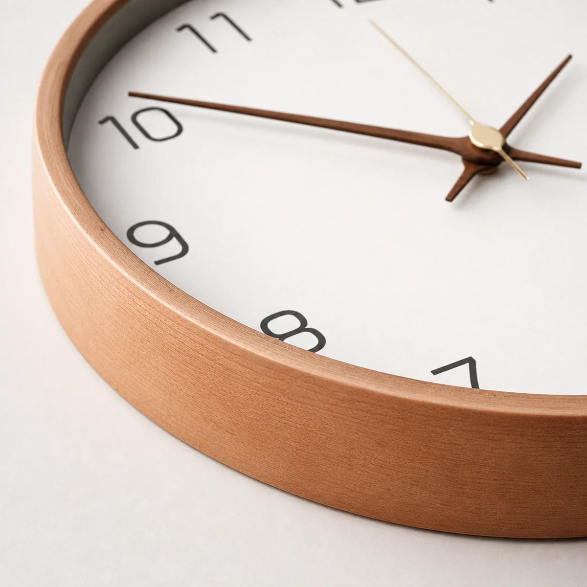 Milano White 25cm white wall clock, close-up of the dial and frame
